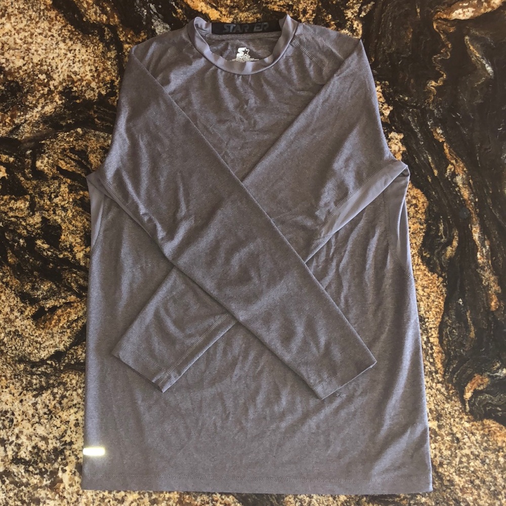 Men’s Medium STARTER Long-sleeve shirt